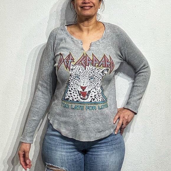 DAYDREAMER x FREE PEOPLE Def Leppard Too Late For Love Thermal Top - Picture 1 of 12